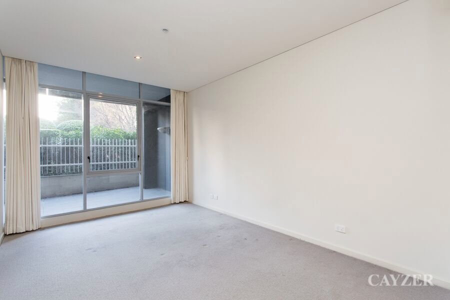 Gallery: G312/93 Dow Street