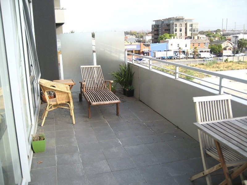 Gallery: G401/93 Dow Street