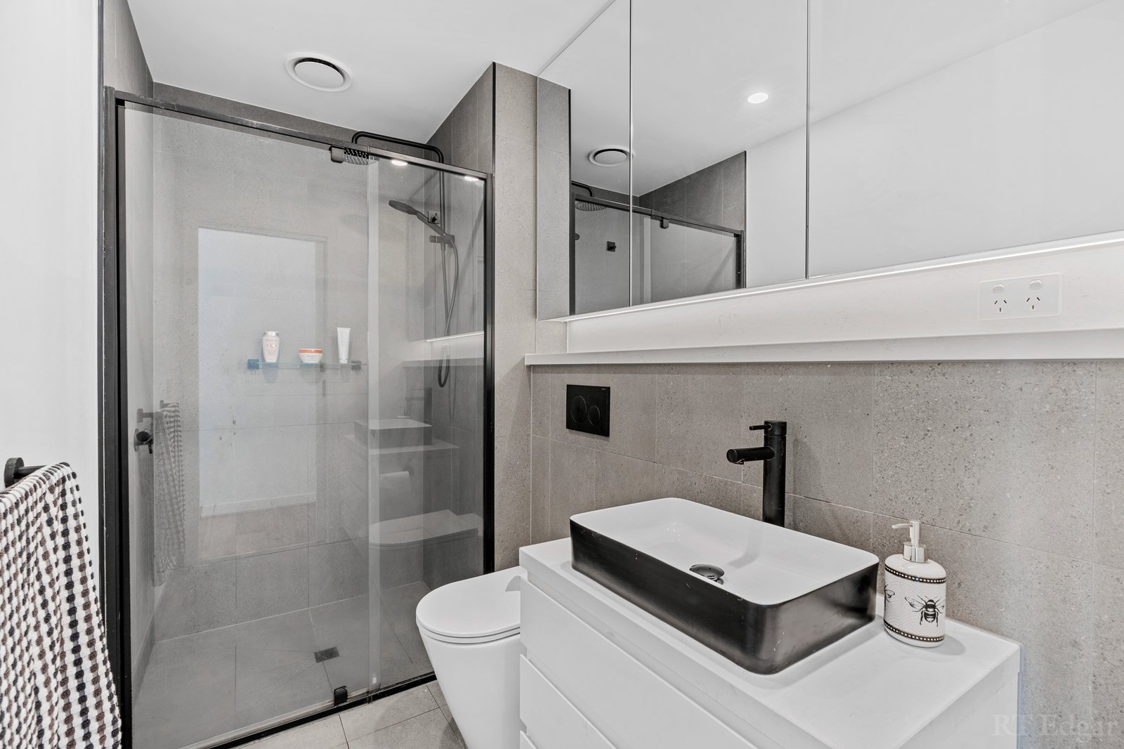 Real Estate and Property in G4/1399 Dandenong Road, Malvern East, VIC