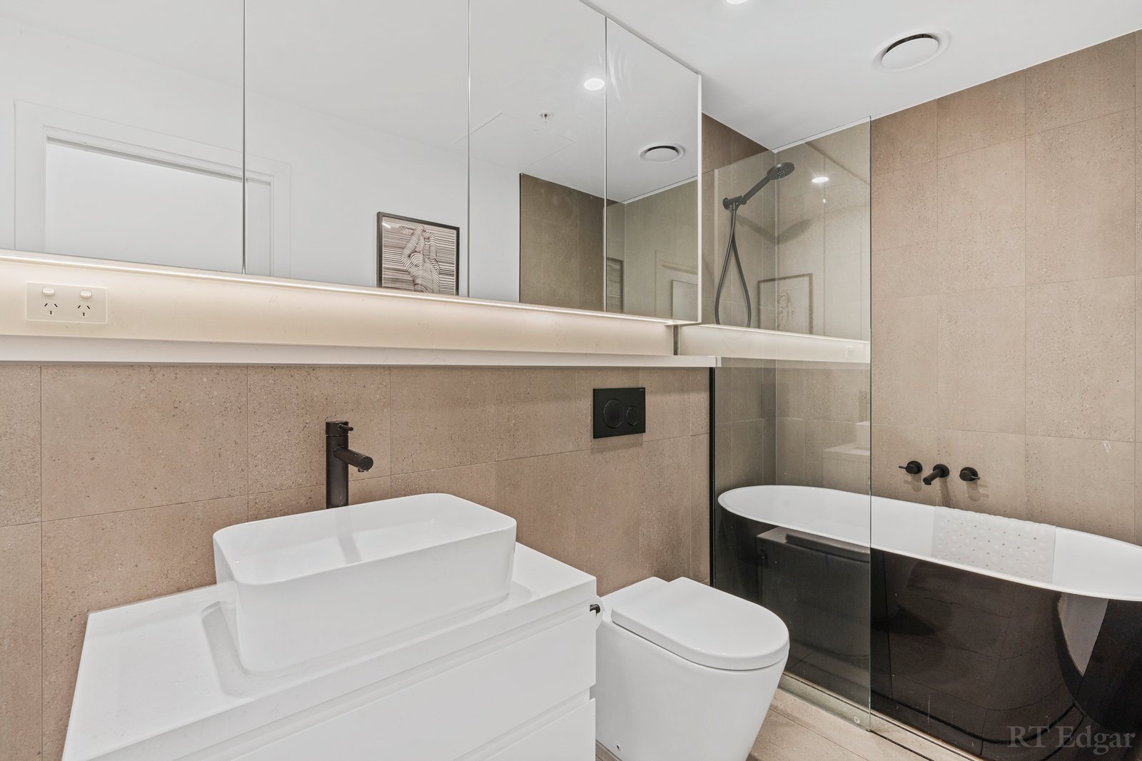 Real Estate and Property in G4/1399 Dandenong Road, Malvern East, VIC