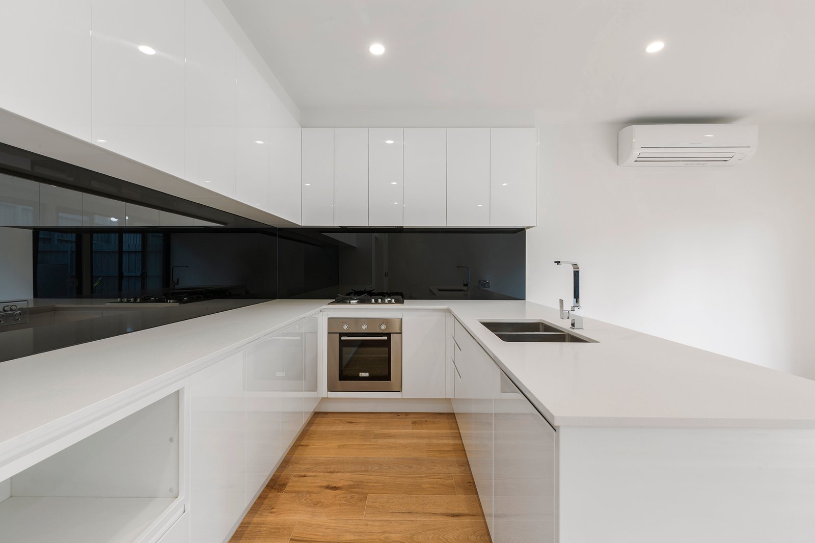 Gallery: G4/3 Faulkner Street