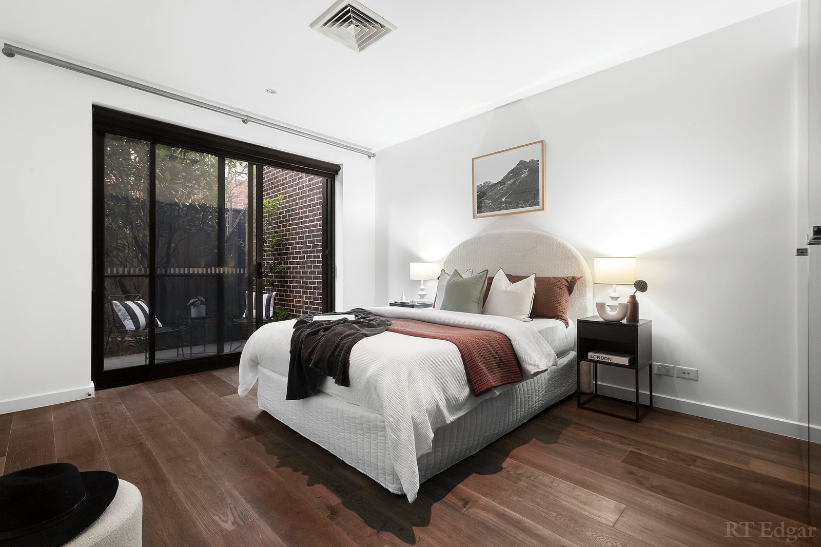 Real Estate and Property in G4/428 Tooronga Road, Hawthorn East, VIC