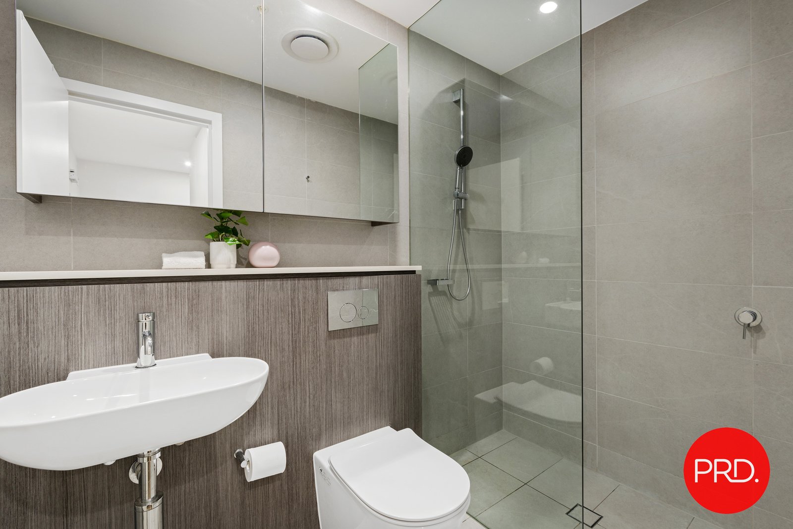 G5/7 Garrigarrang Avenue KOGARAH 9