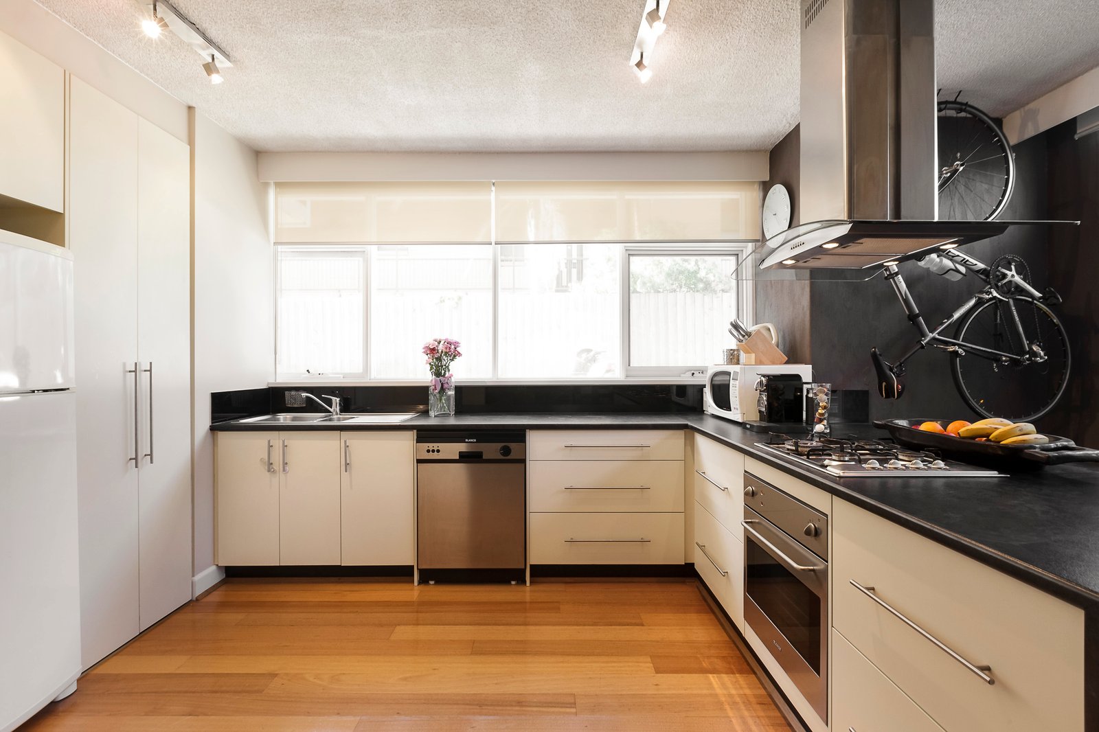 Gallery: GH/12 Marine Parade