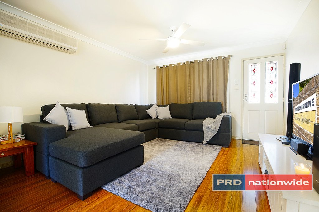  GLENMORE PARK 3