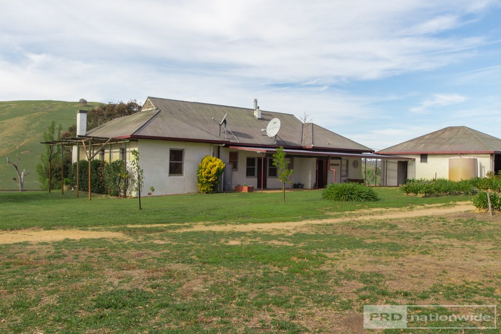 "Greenbank" 2847 Snowy Mountains Highway ADELONG 17