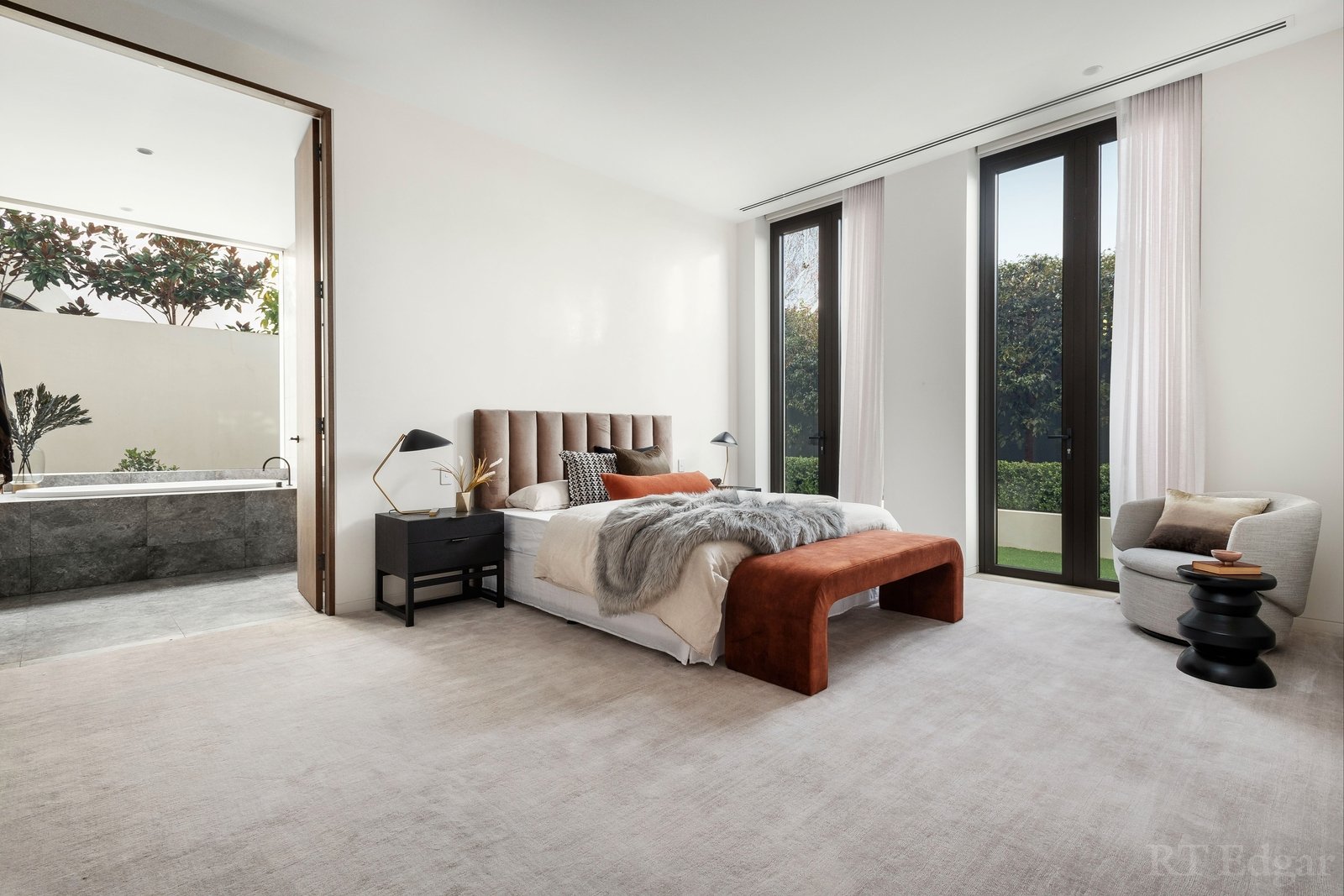 Real Estate and Property in Ground Floor 16 Horsburgh Grove, Armadale, VIC