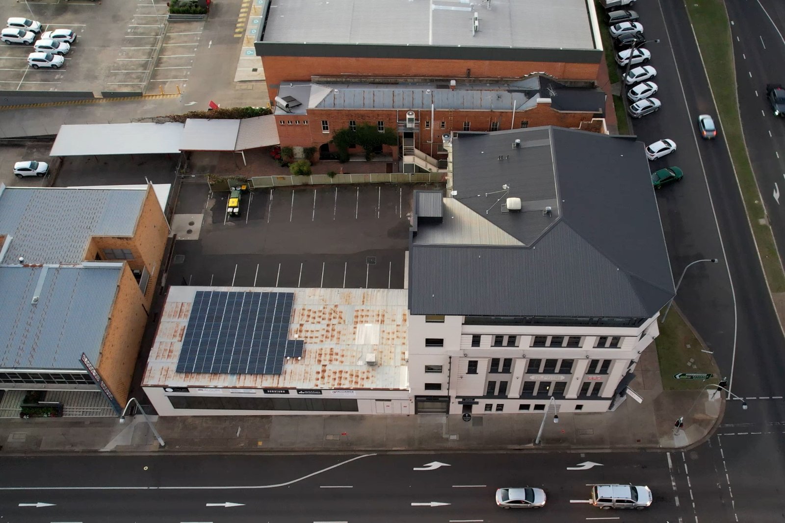 Ground Floor Suite 6, 179 Marius Street TAMWORTH 4