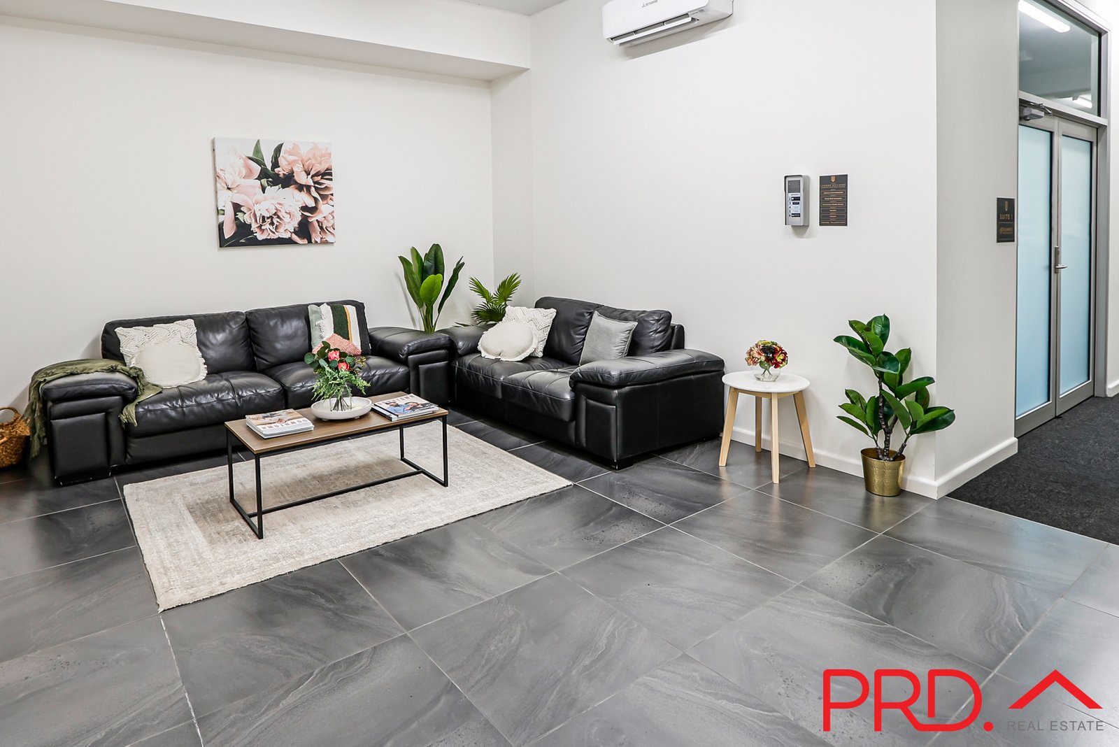 Ground Floor Suite 6, 179 Marius Street TAMWORTH 9