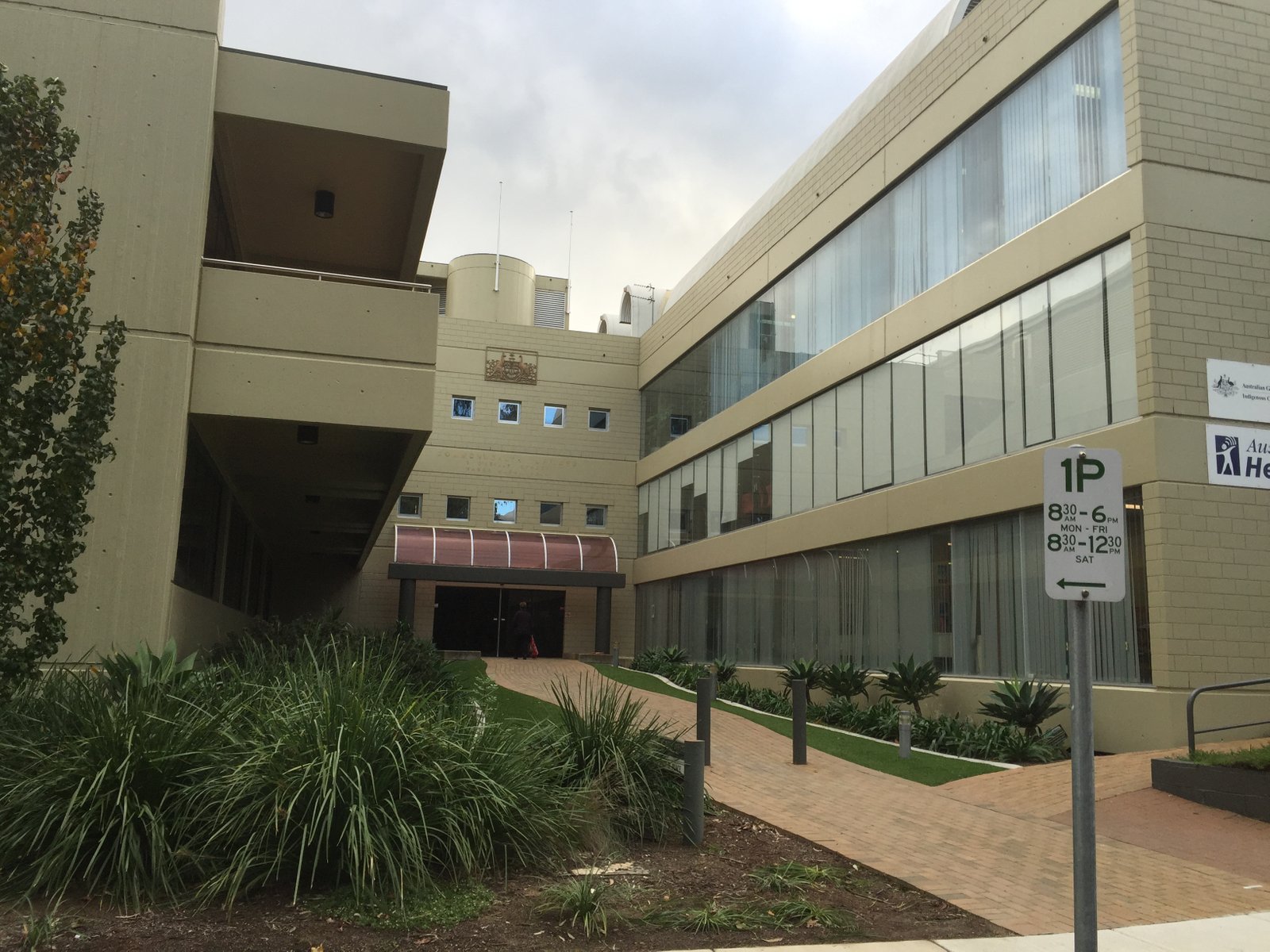 Ground Floor/2 O'Reilly Street WAGGA WAGGA 1