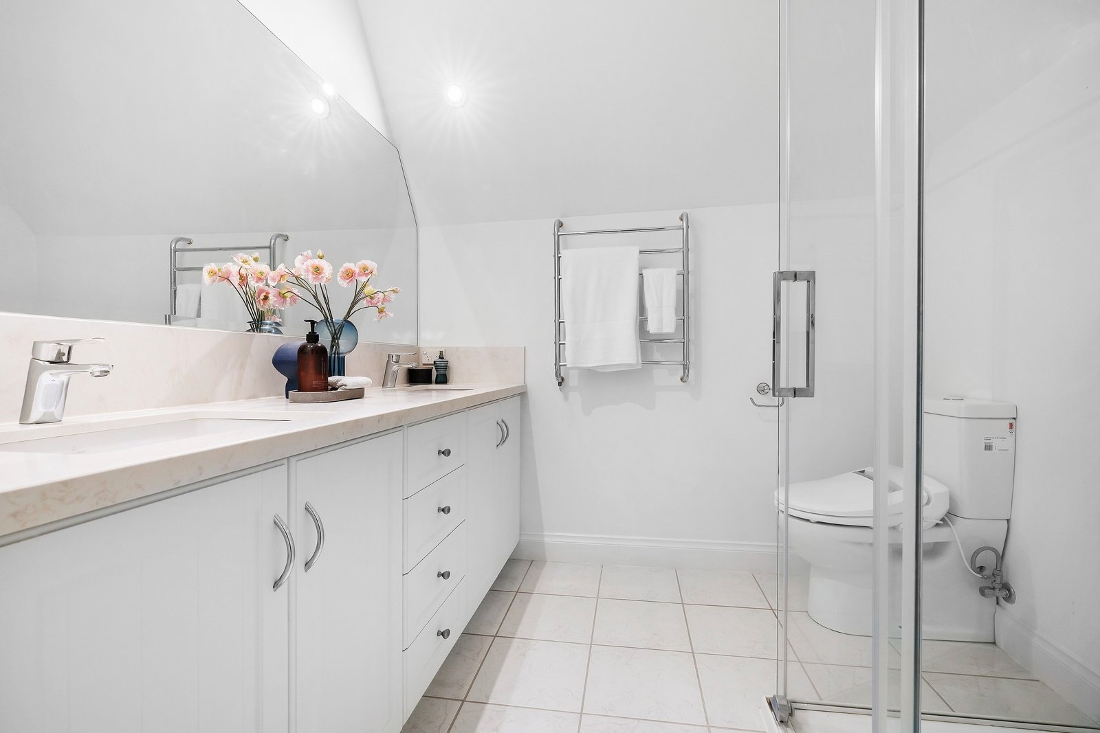 Real Estate and Property in Hawthorn, VIC