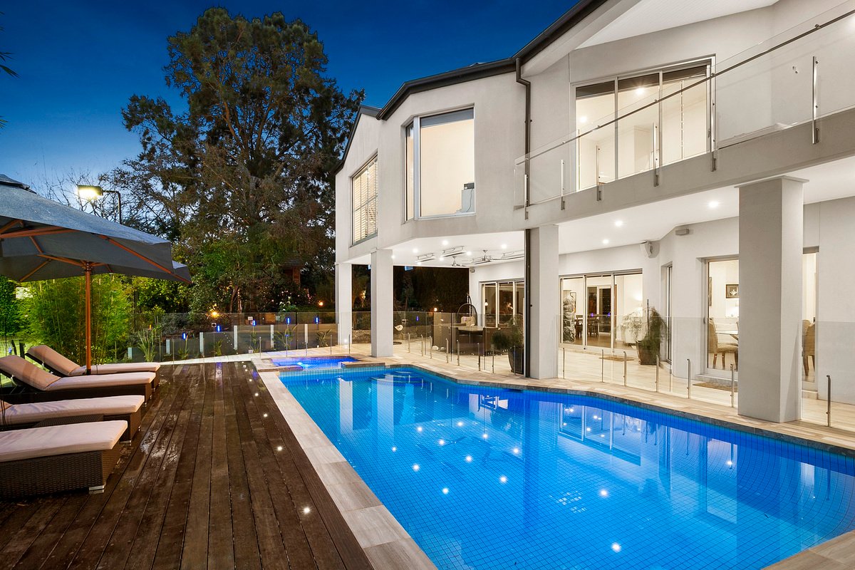 Real Estate and Property in Hawthorn, VIC