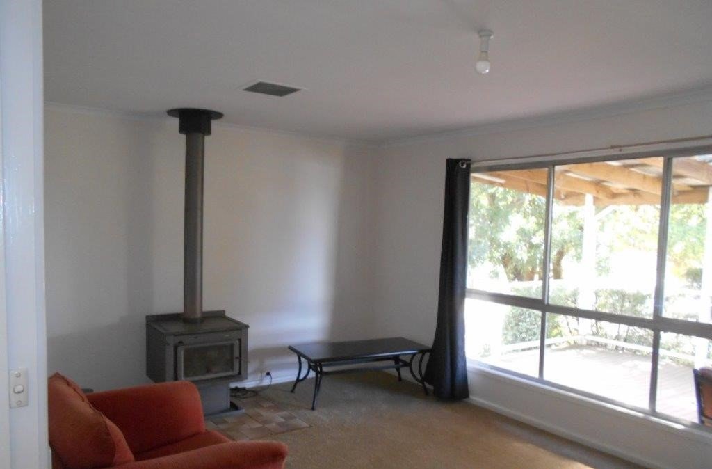 "Jilba House" 3337 Tumbarumba Road BATLOW 5