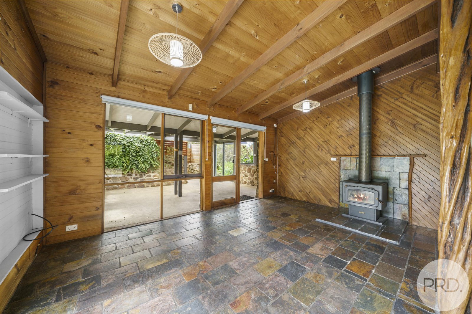 'Karinga' 9 Elizabeth Street PONTYPOOL 4