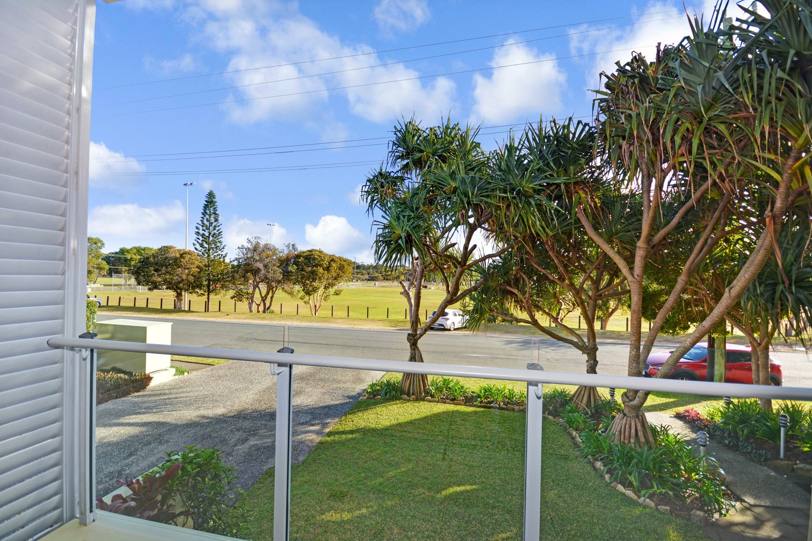  KINGSCLIFF 14