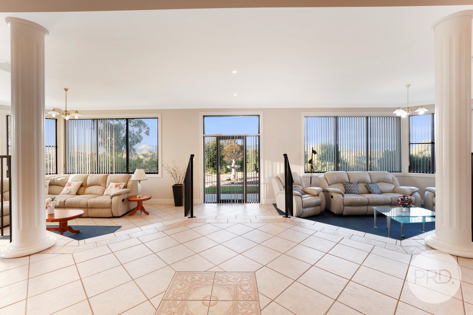  KINGSWOOD 3