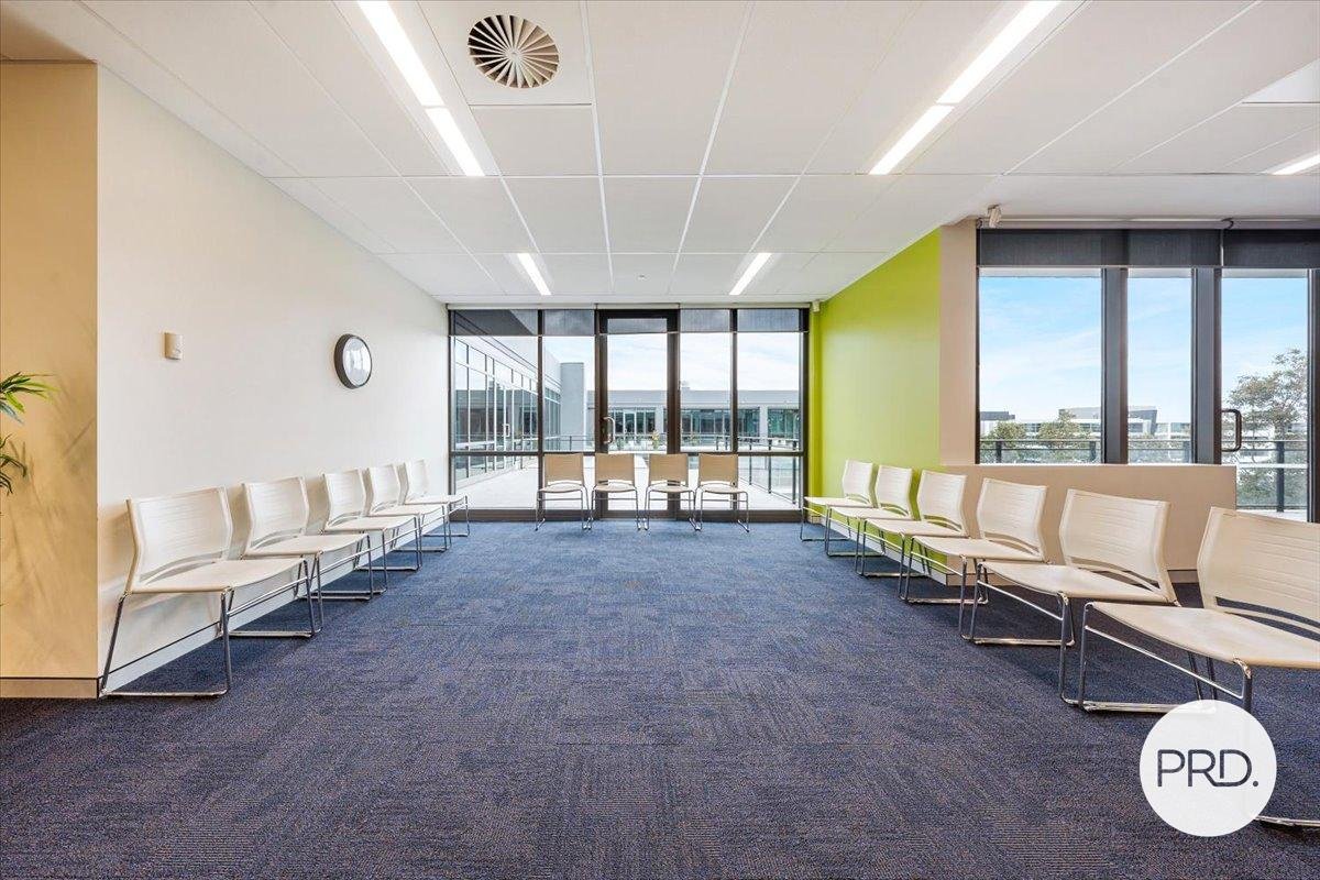 L3/3 Columbia Court NORWEST 4