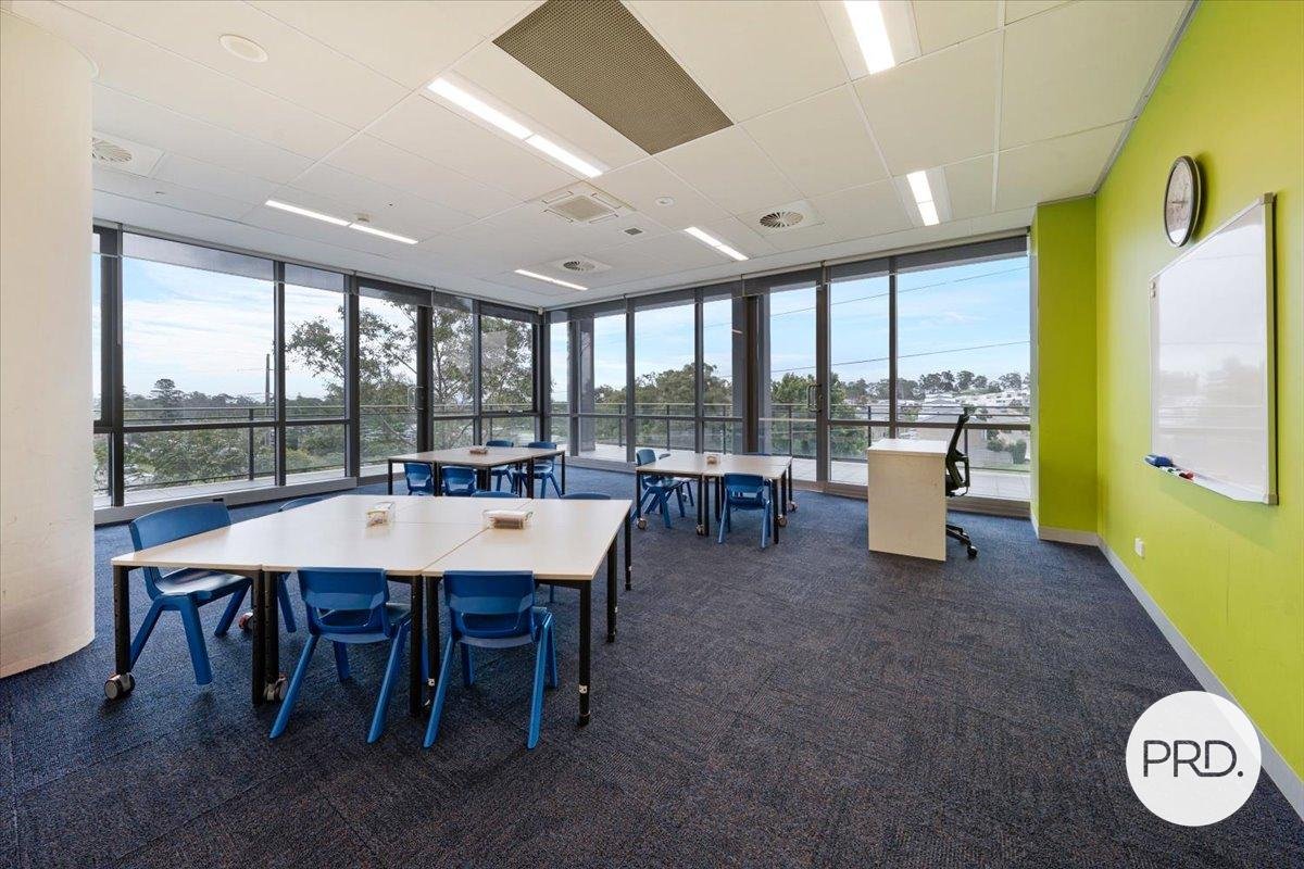 L3/3 Columbia Court NORWEST 9