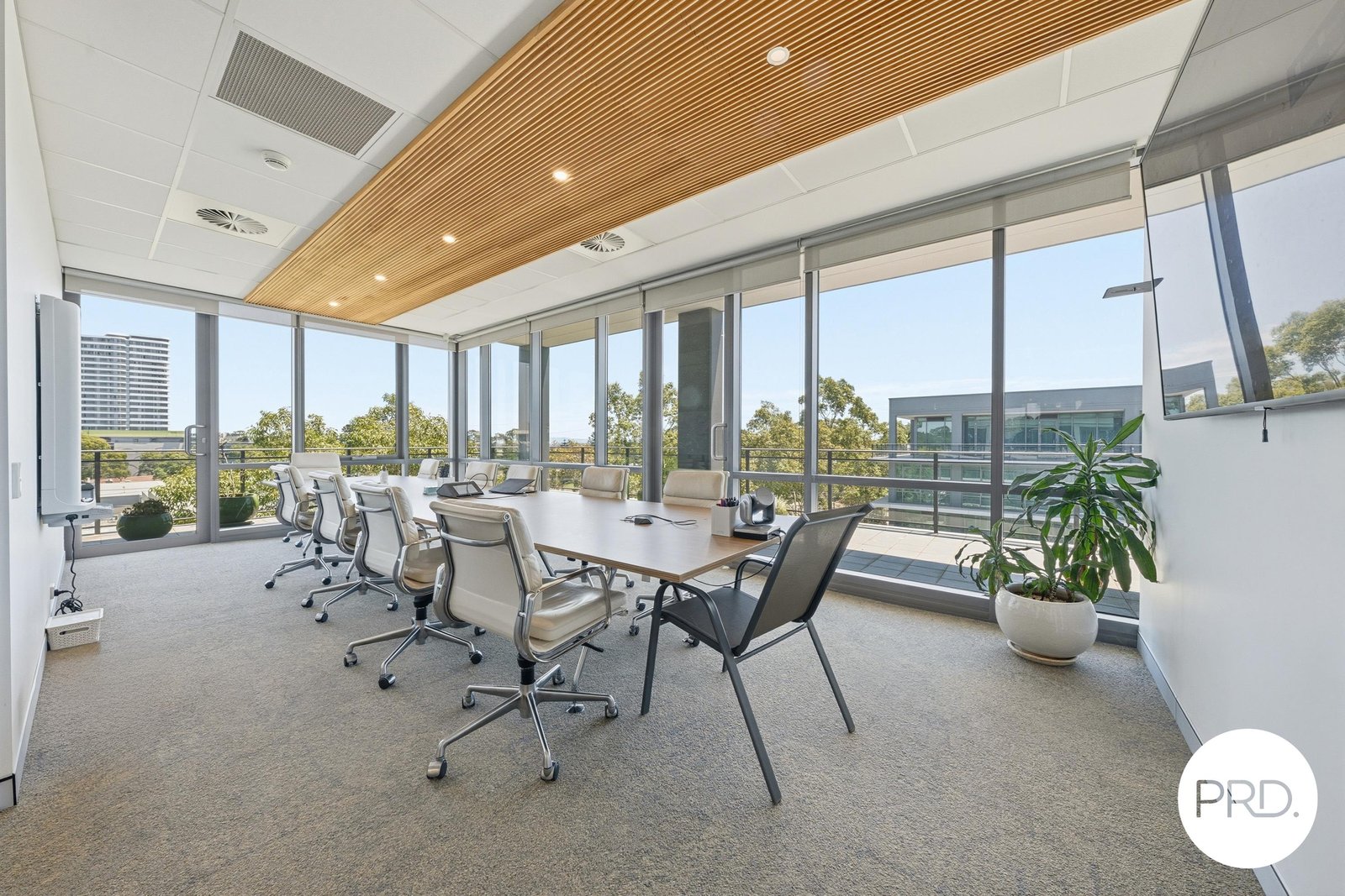 L3B/3 Columbia Court NORWEST 2