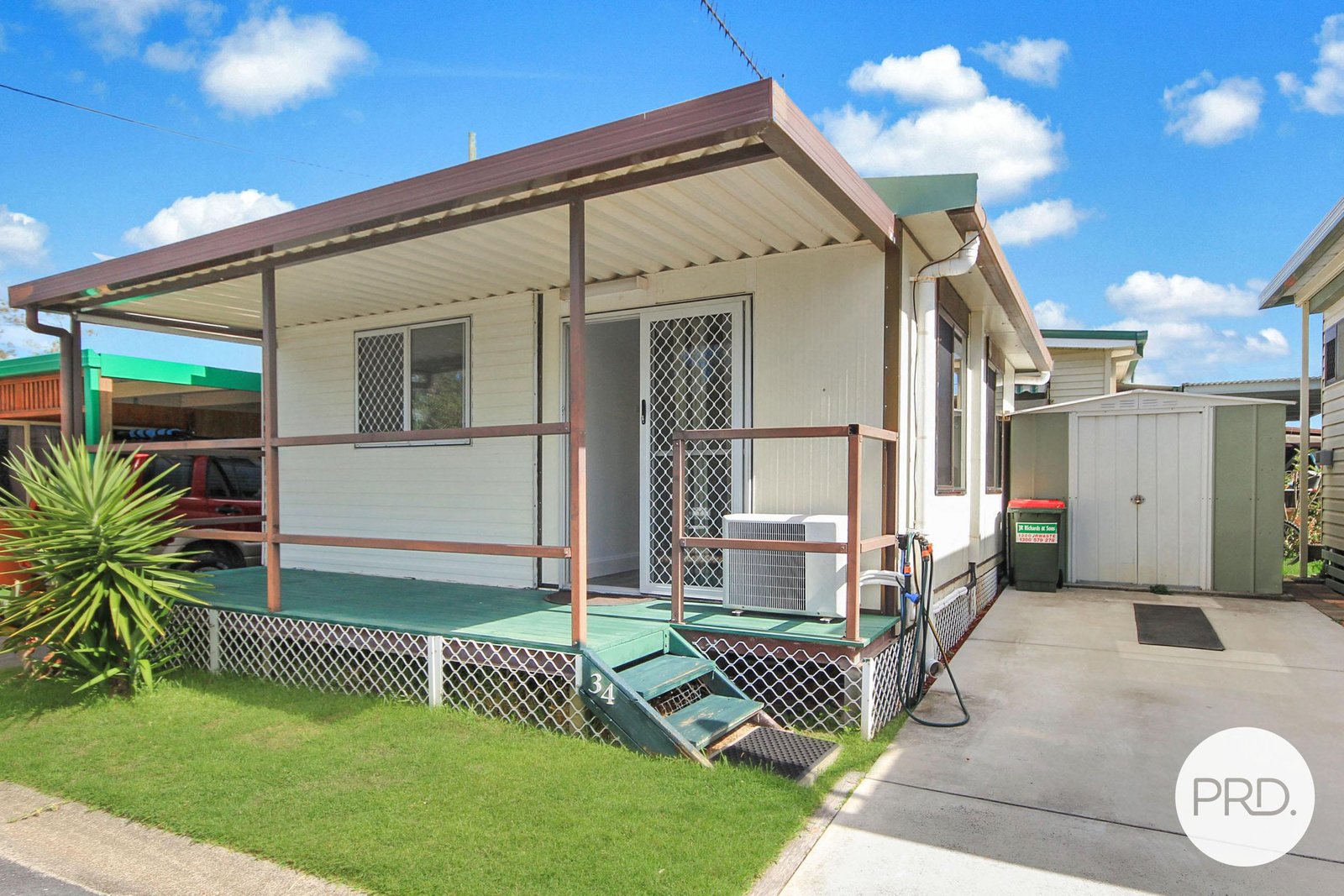  LAURIETON 1