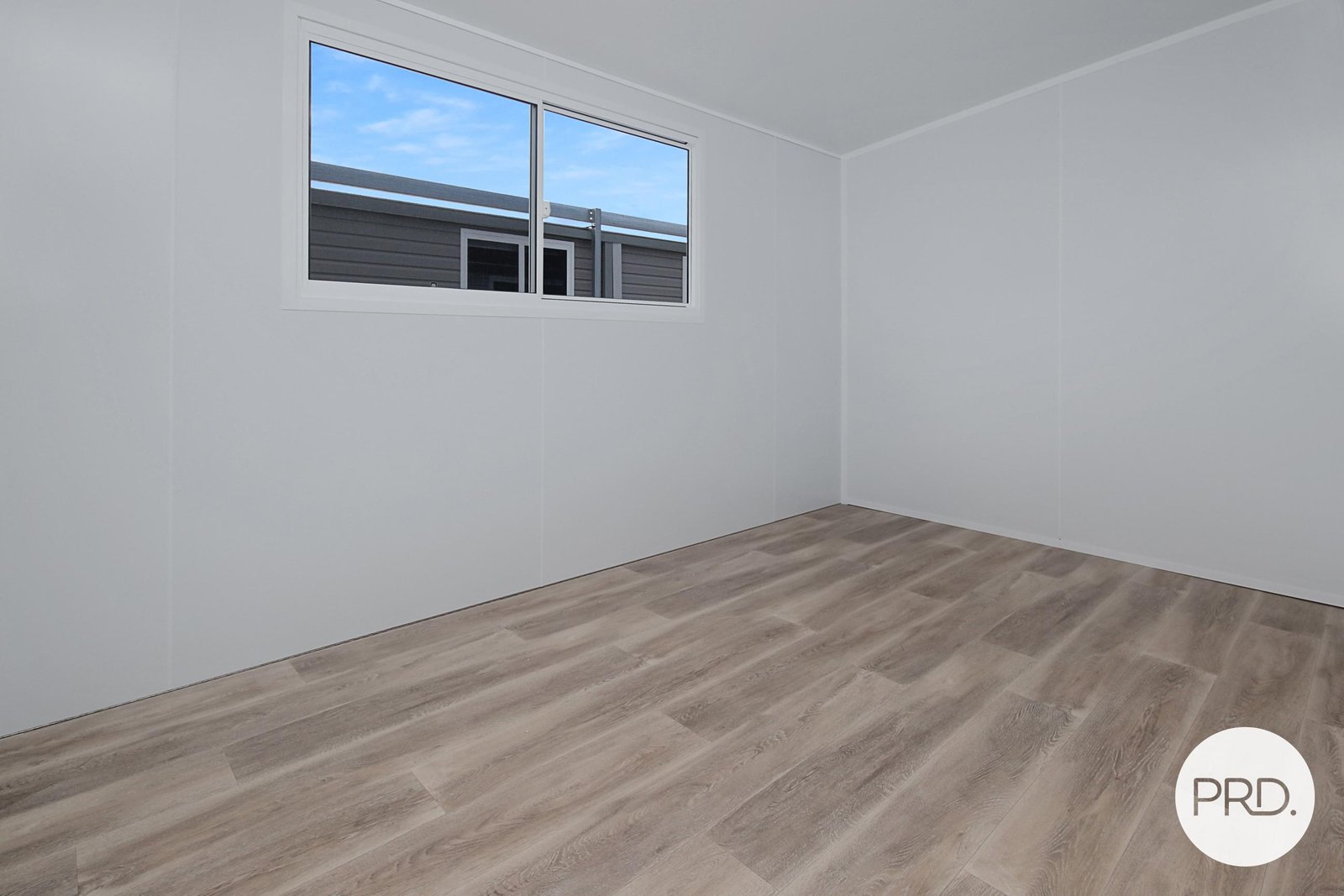  LAURIETON 5
