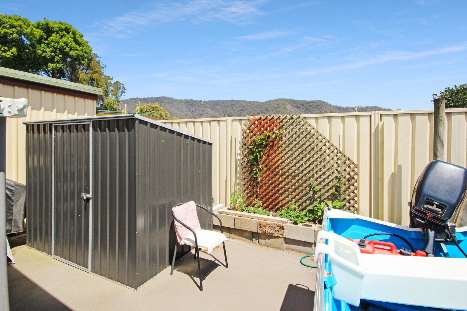  LAURIETON 5
