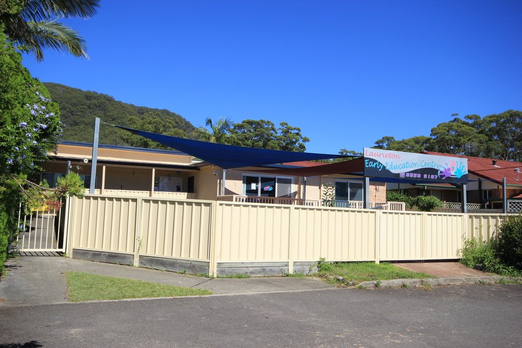  LAURIETON 2
