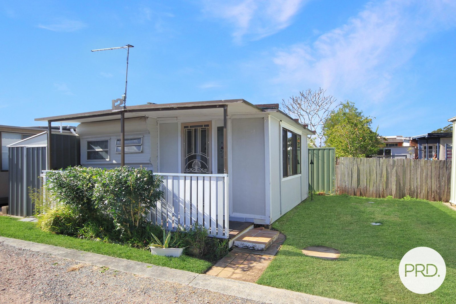  LAURIETON 1