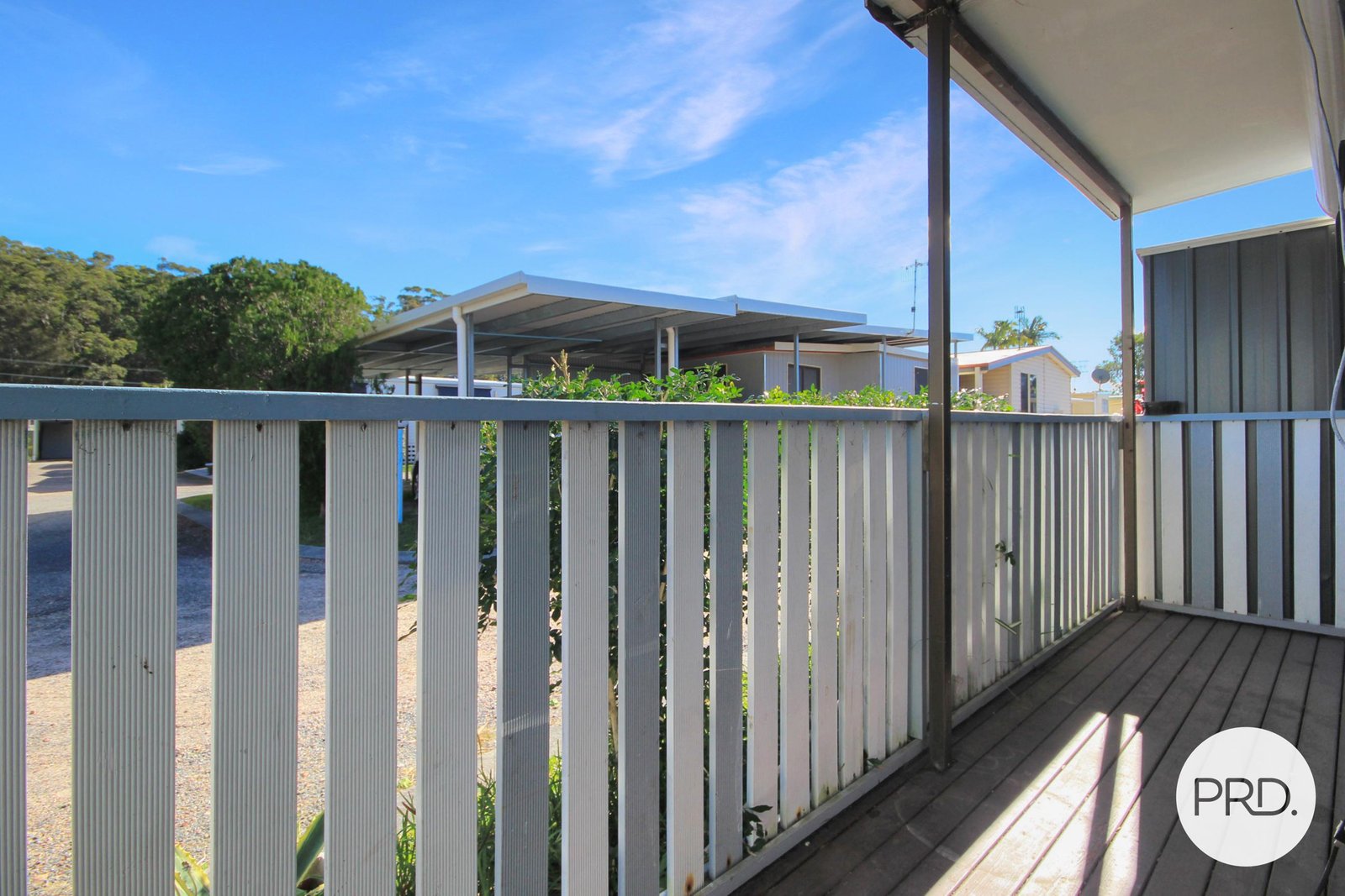  LAURIETON 2