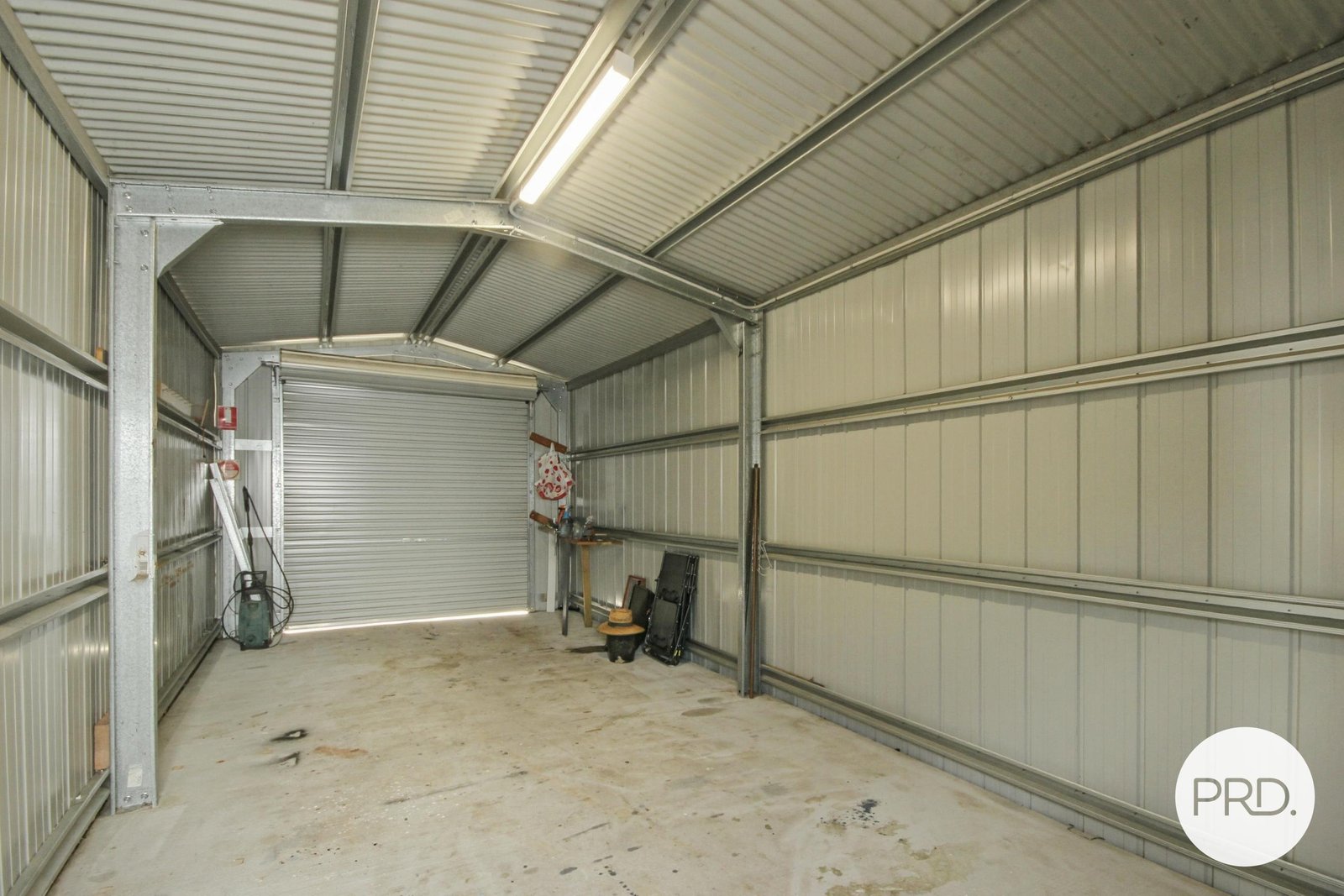  LAURIETON 8