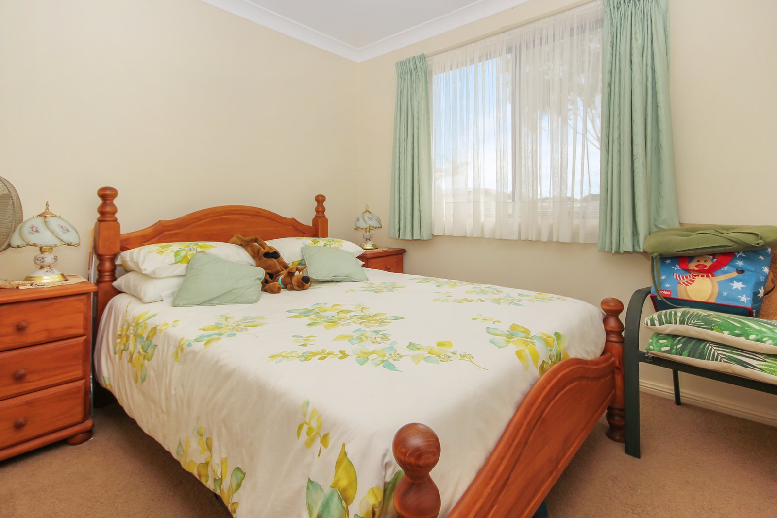  LAURIETON 6