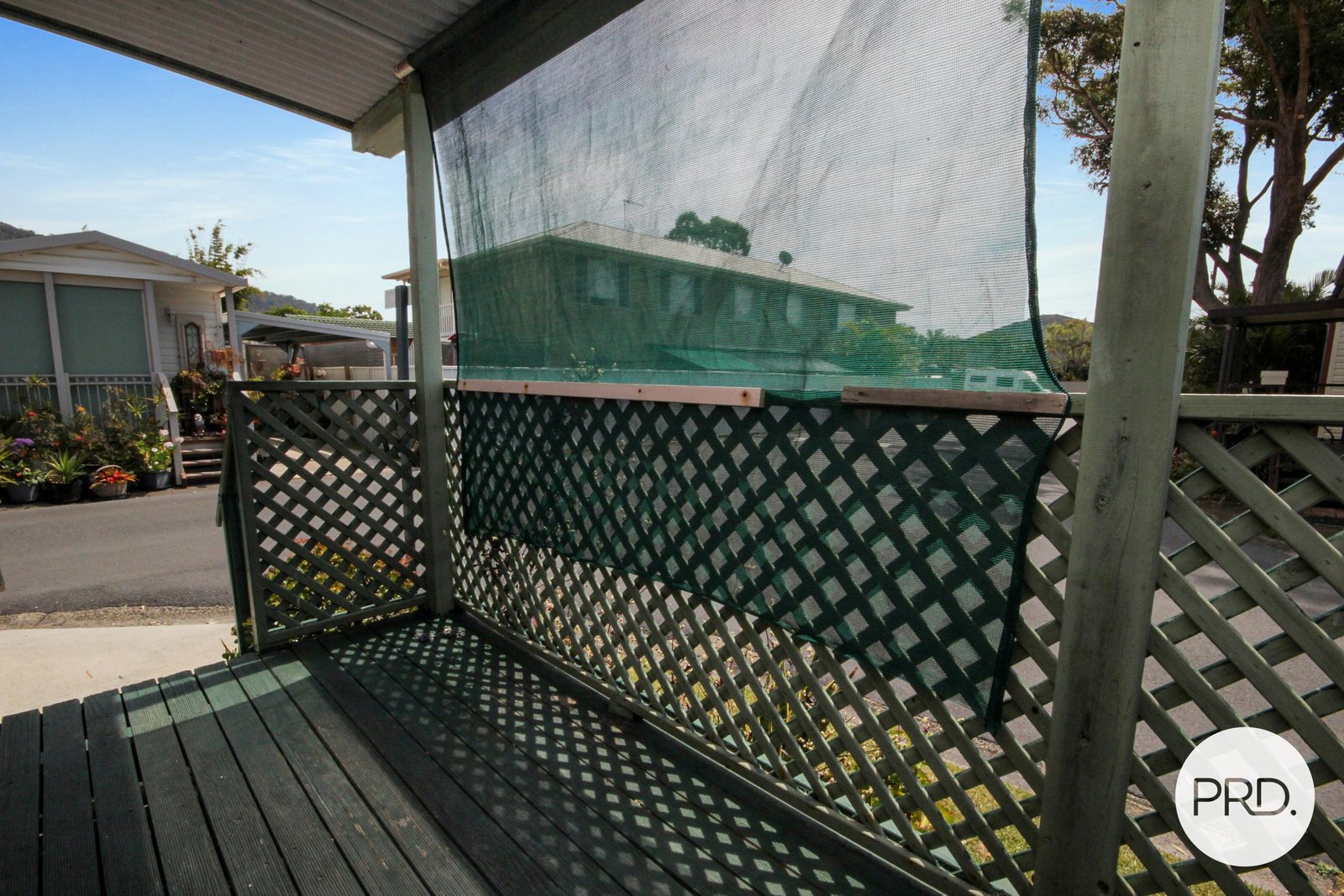 LAURIETON 3