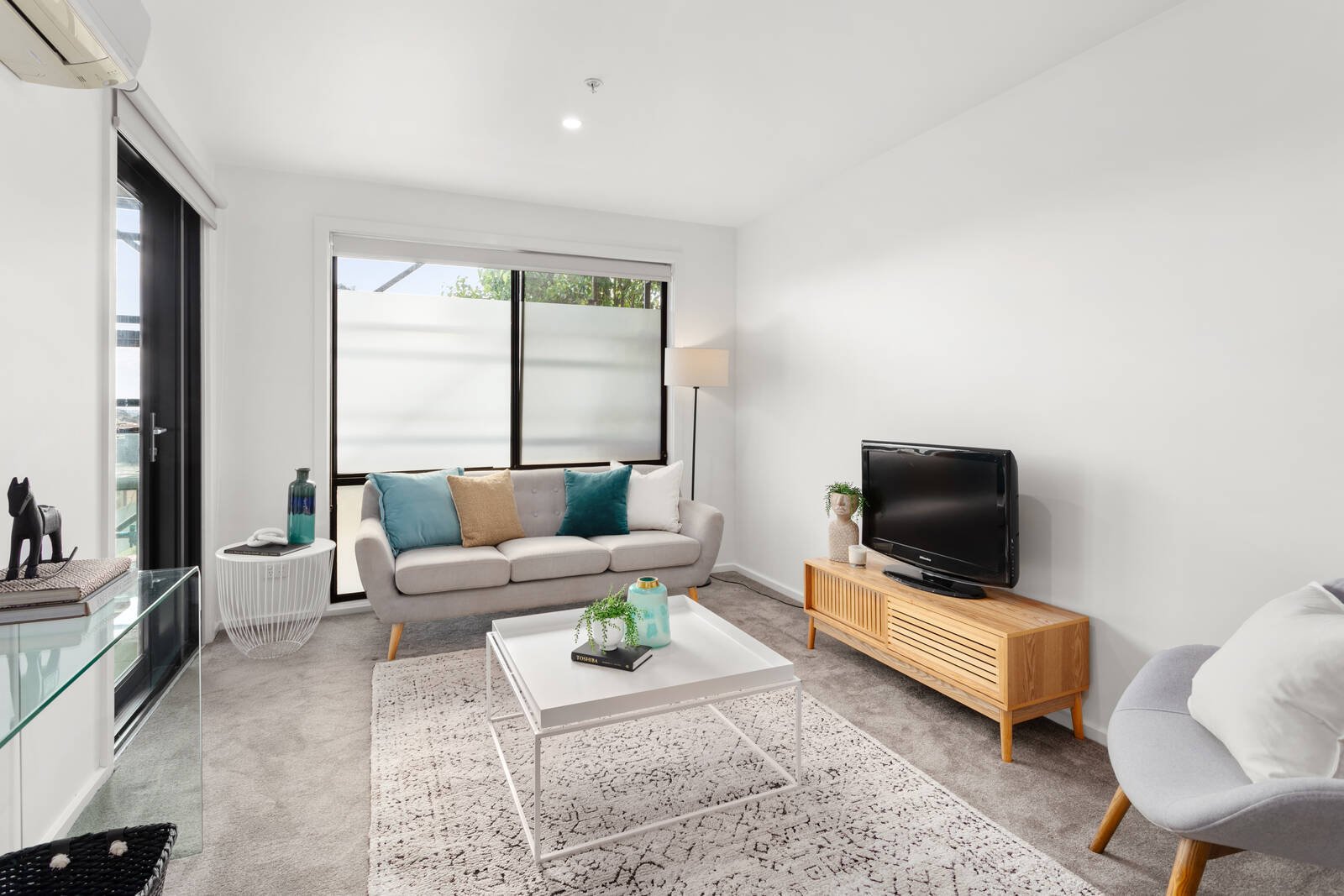 Gallery: Level 1, 8/315-319 Huntingdale Road