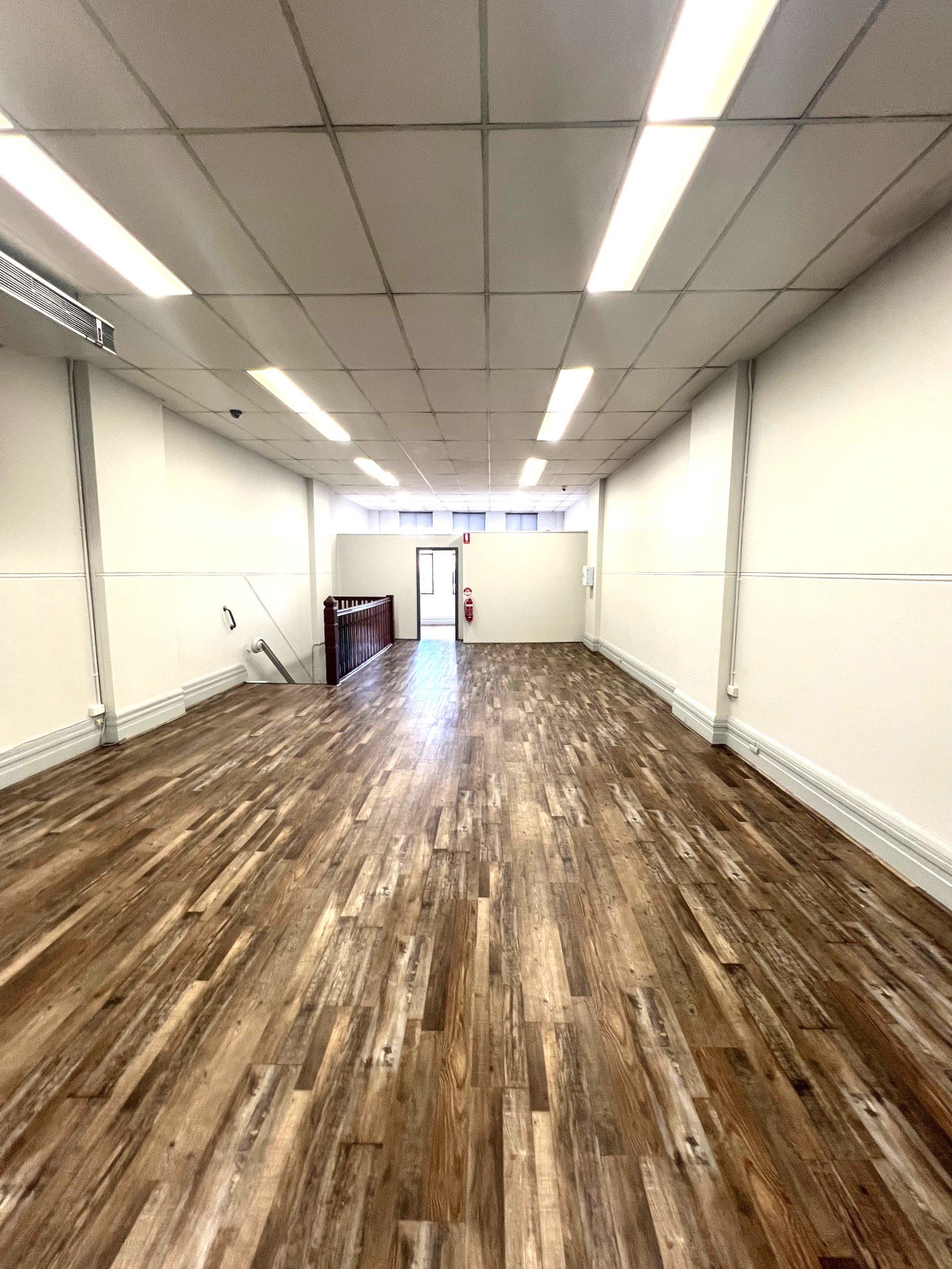 Level 1/102A Railway Parade KOGARAH 2