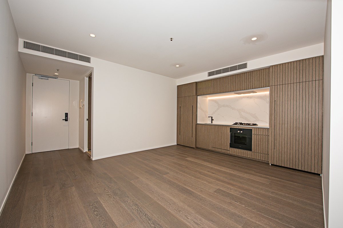 Gallery: LG05/627 Victoria Street