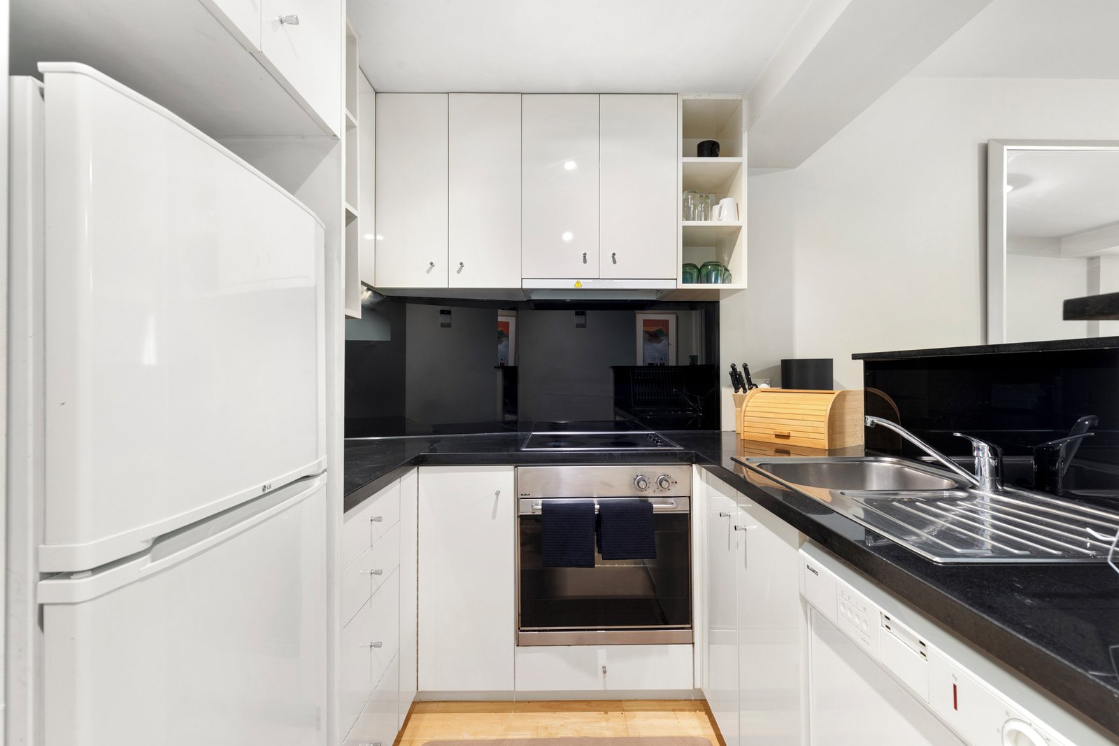 Gallery: LG2/52 Darling Street
