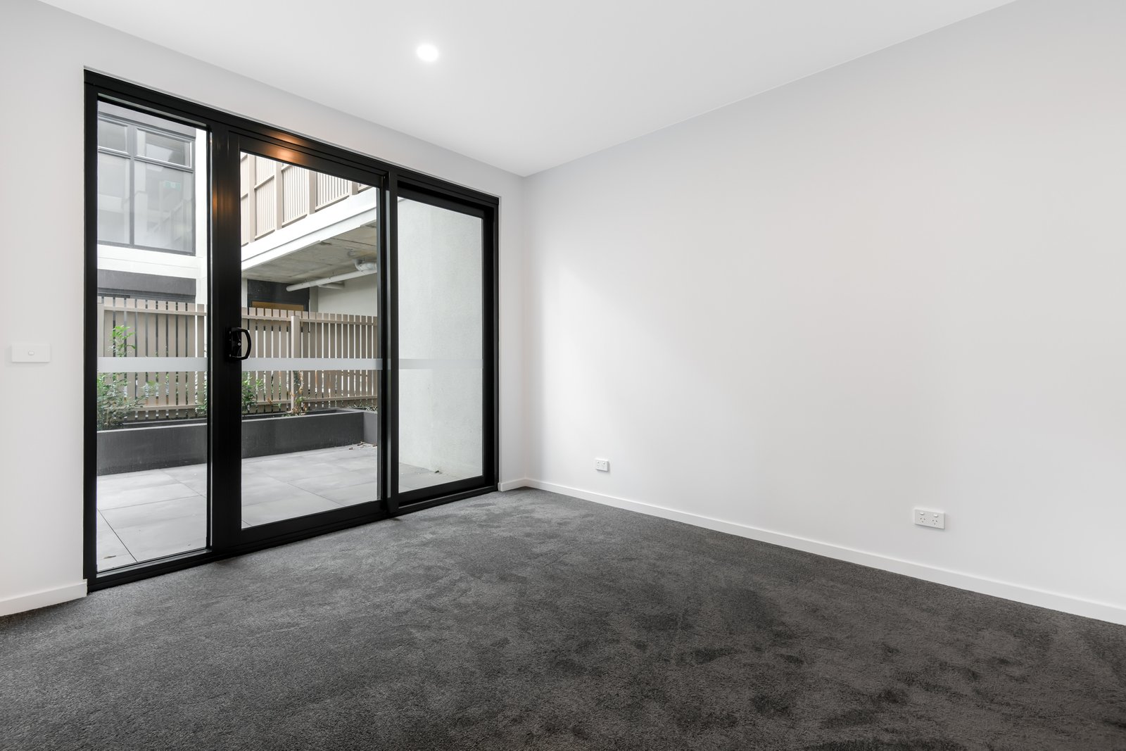 Gallery: LG3/1631 Malvern Road
