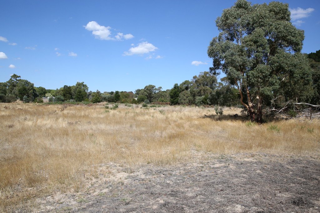 Lot 1 Old Glenelg Highway SCARSDALE 2