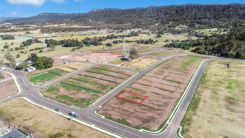 Lot 1051 Kembla Grange Estate  KEMBLA GRANGE 8
