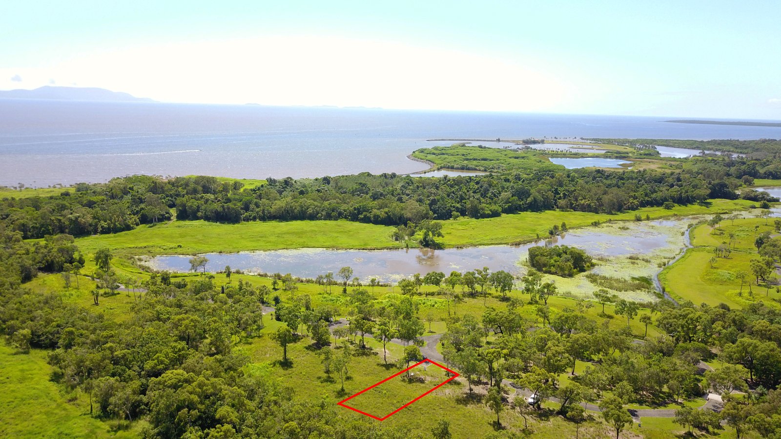 Lot 11 Turtle Point Lake Side  LAGUNA QUAYS 1
