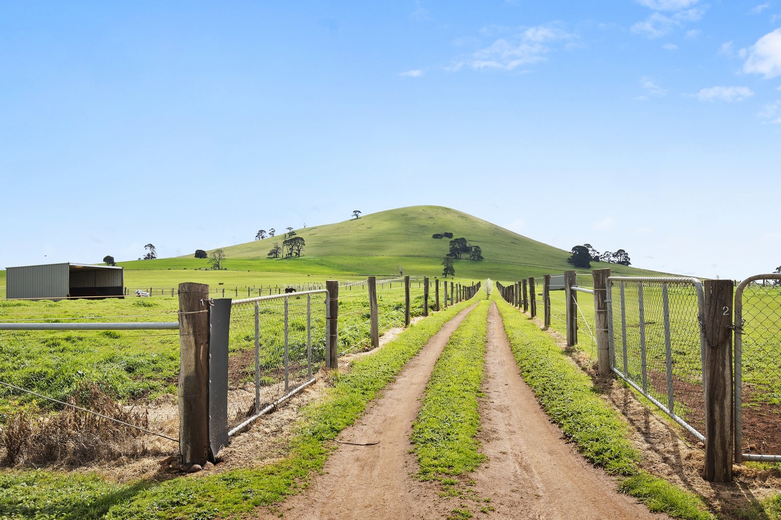 114 Cemetery Road SMEATON 6