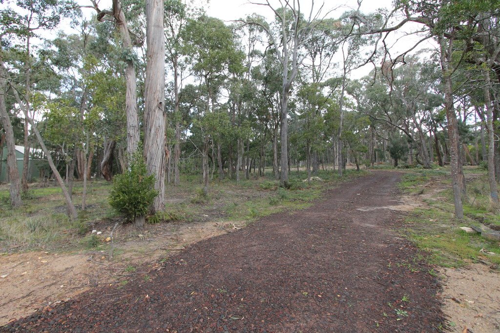 Lot 15 Laurence Drive SNAKE VALLEY 1