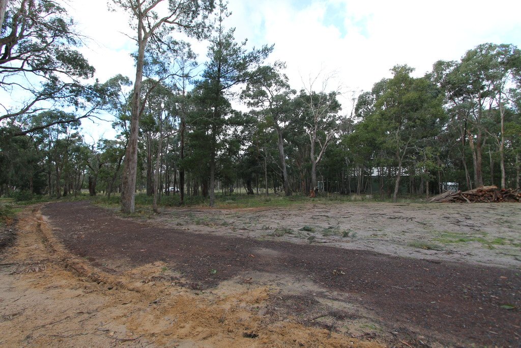 Lot 15 Laurence Drive SNAKE VALLEY 2
