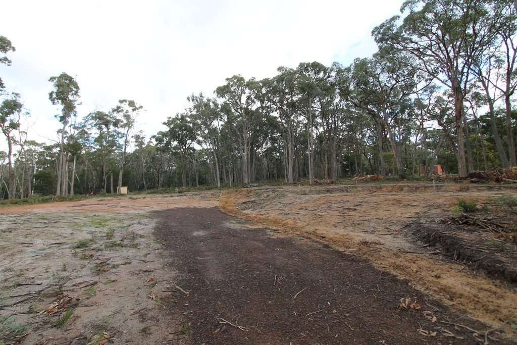 Lot 15 Laurence Drive SNAKE VALLEY 3