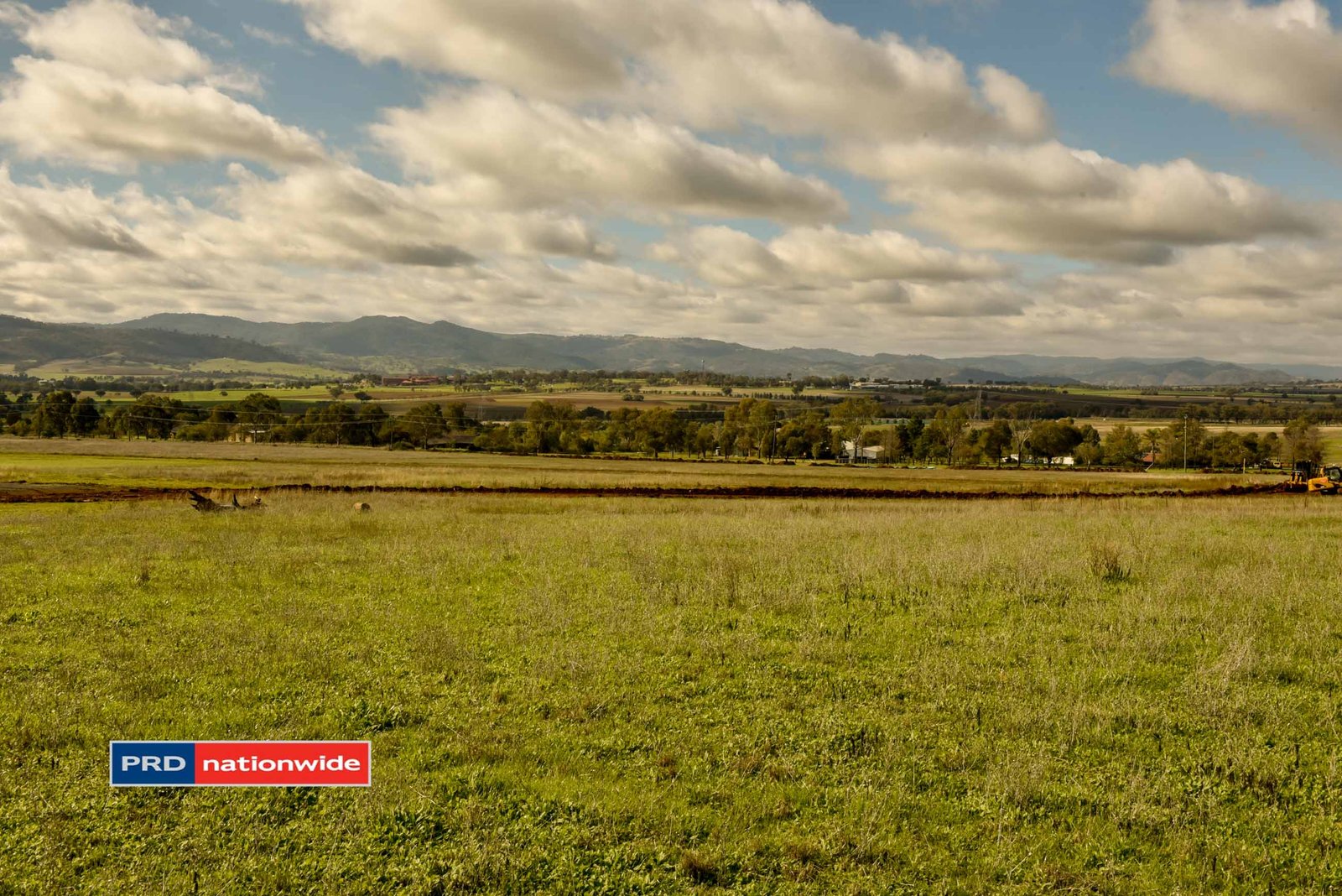 Lot 1704 Falcon Drive TAMWORTH 5