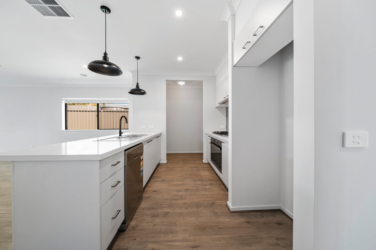 Lot 2 55 Alder Street GOLDEN SQUARE 4