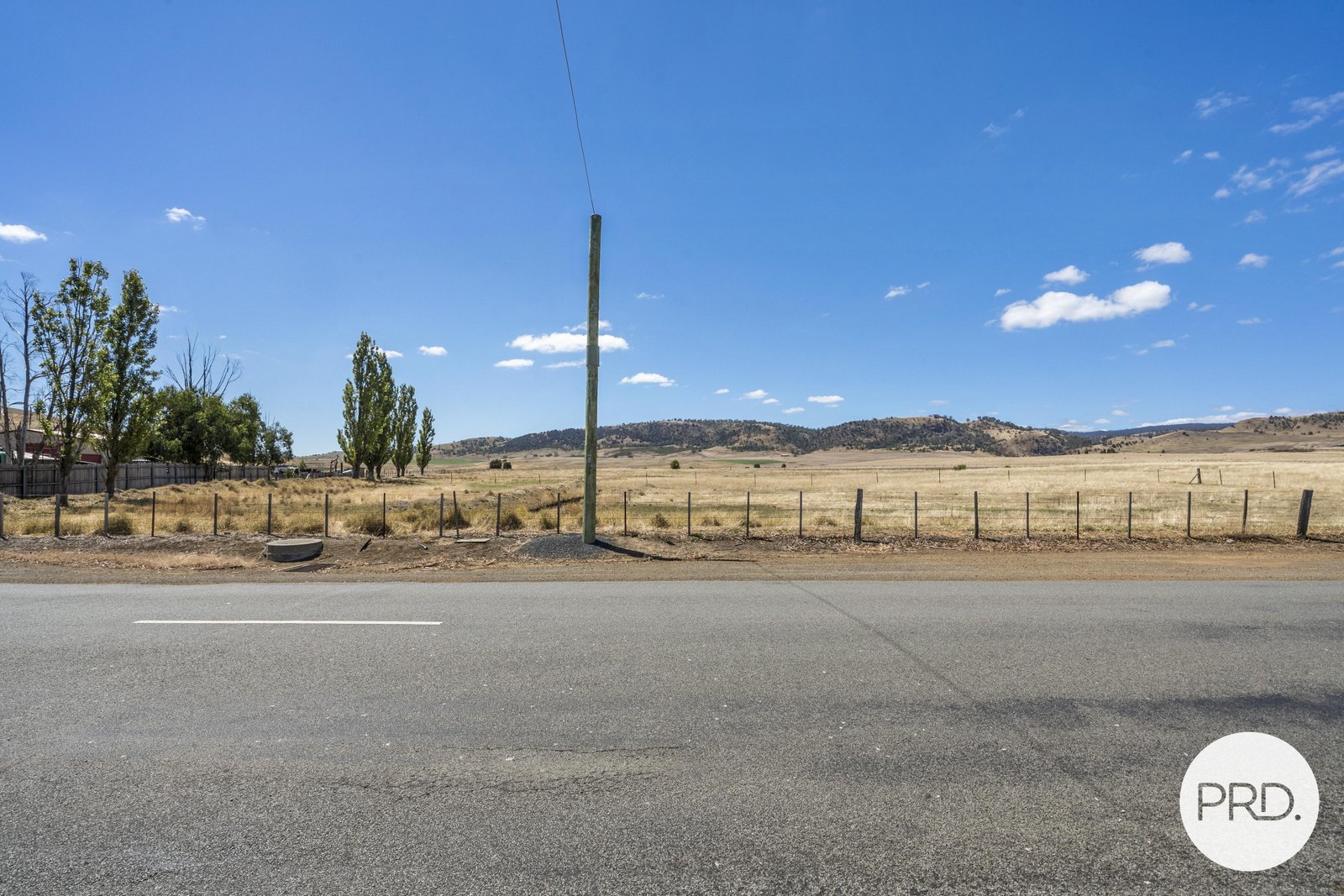  Grange Estate, Main Street KEMPTON 6