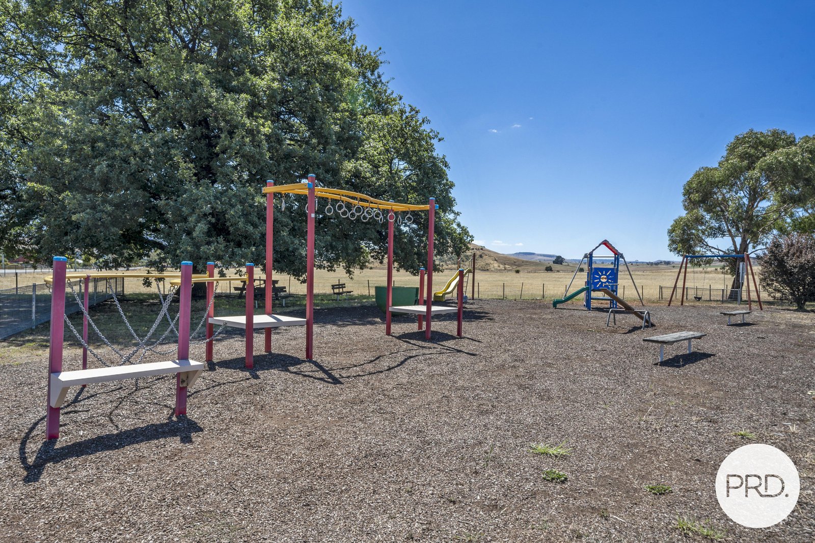  Grange Estate, Main Street KEMPTON 11