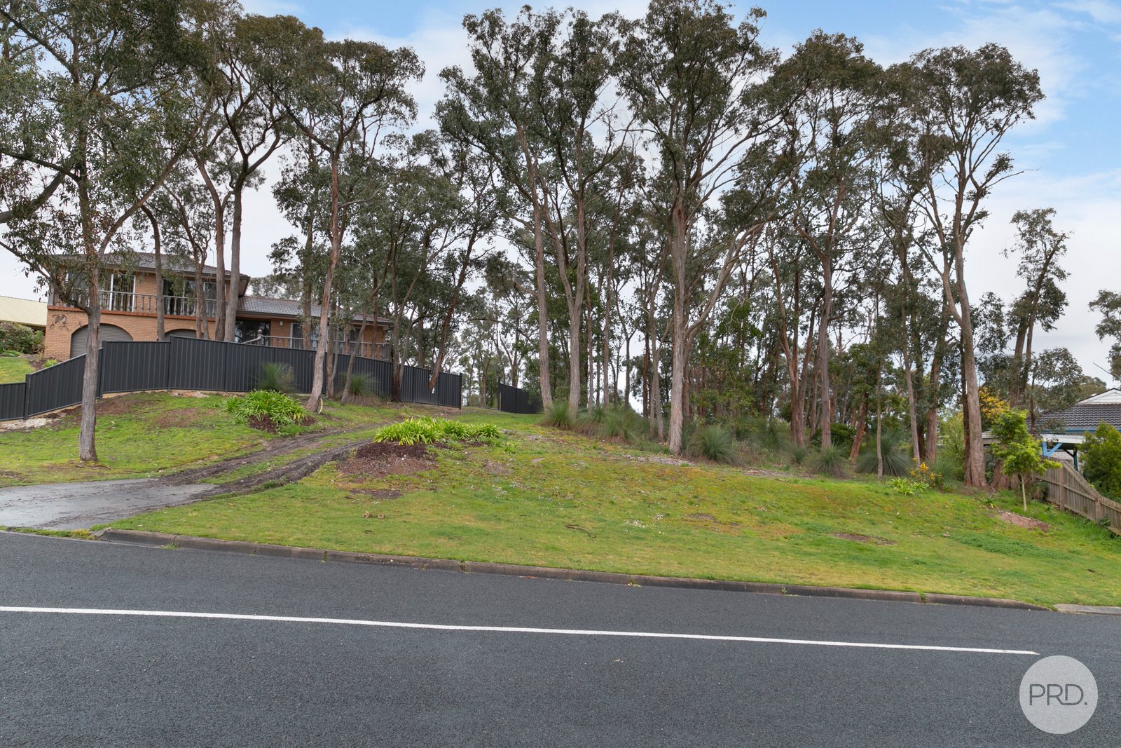 102 Rathkeale Avenue MOUNT HELEN 3
