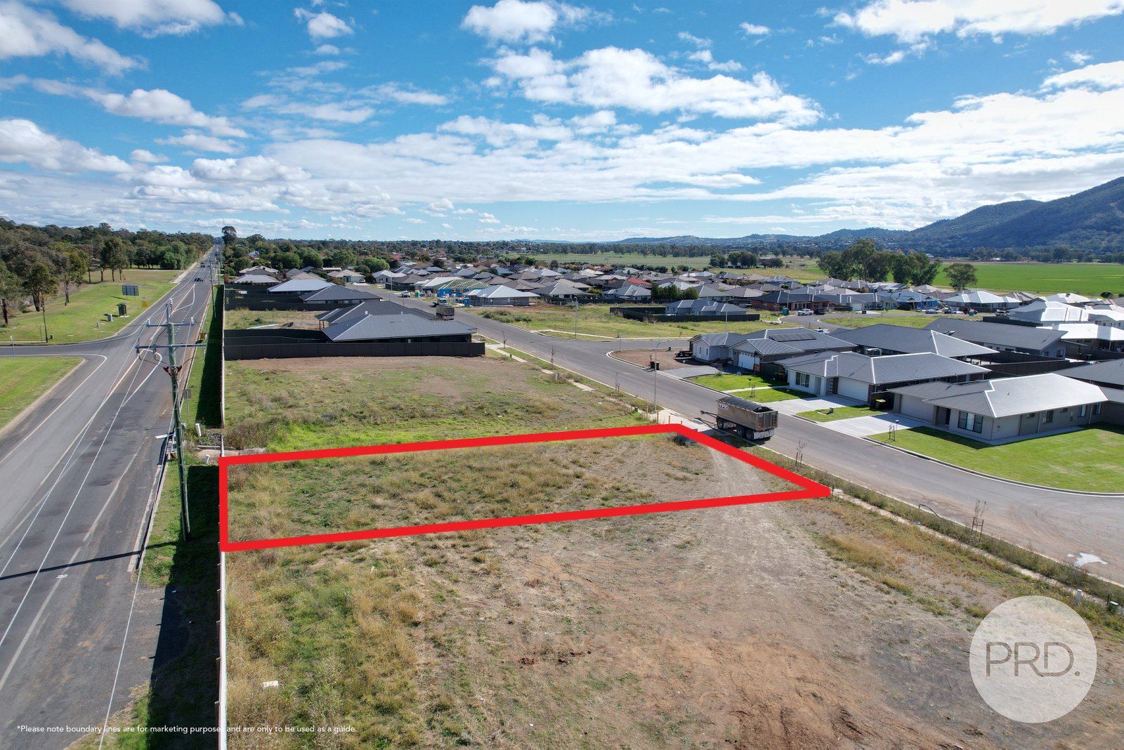 Lot 215/186 Warrah Drive TAMWORTH 4